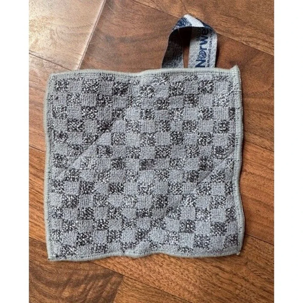 Norwex Enviroscrub Gray‎ Graphite Barely Used microfiber Scrub Cloth